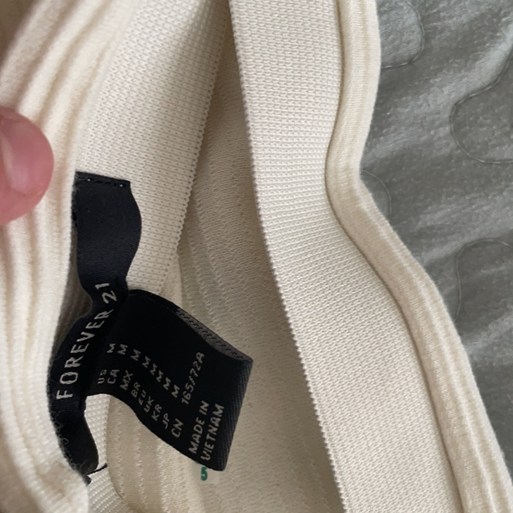 Forever 21 Ribbed Skirt - Picture 2 of 3